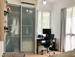 Emily Residence (D9), Apartment #256305091